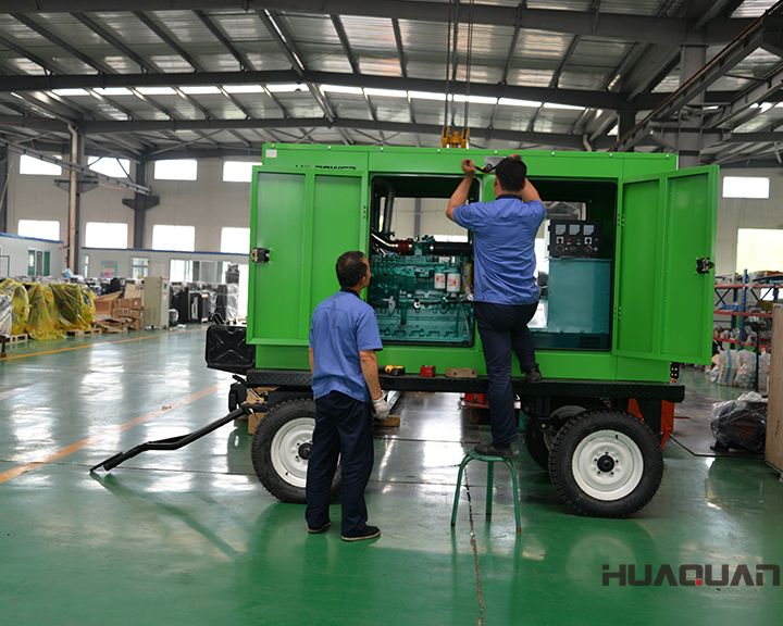 華全120kw移動拖車發(fā)電機組于6月24發(fā)往江蘇