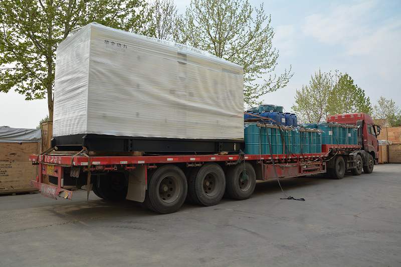 河南郭先生從華全動力采購的15kw移動拖車發(fā)電機組于3月5日順利發(fā)出
