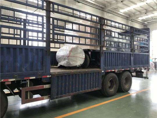 全新配置,體驗!華全600千瓦發(fā)電機(jī)組發(fā)往河南鄭州