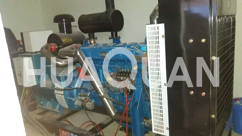 貴州龍里縣信息技術(shù)服務(wù)業(yè)550kW發(fā)電機組電站項目